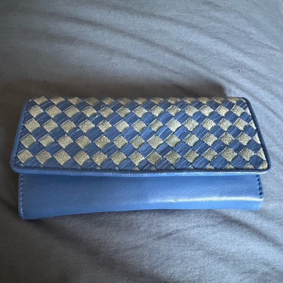 NWOT Leather Woven Short Flap - Picture 1 of 8